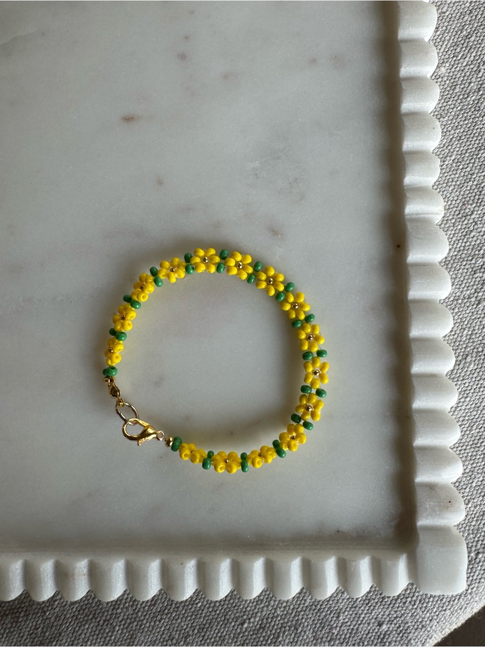 Handmade Yellow Floral/Flower Hand Beaded Bracelet 7 Inches